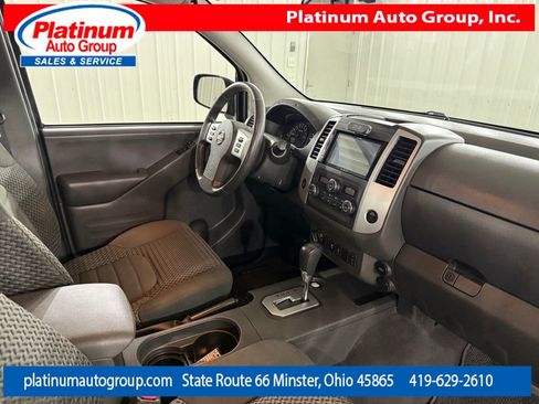 Used 2020 Nissan Frontier SV AWD/4WD image 39