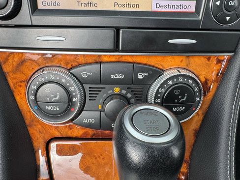 Used 2012 Mercedes-Benz SL 550 SL550 image 24