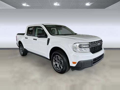 Certified 2022 Ford Maverick XLT FWD image 7