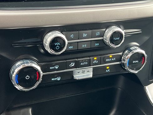 Used 2024 Ford F150 XLT w/ Mobile Office Package image 23