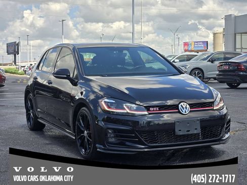 Used 2021 Volkswagen GTI SE FWD image 3