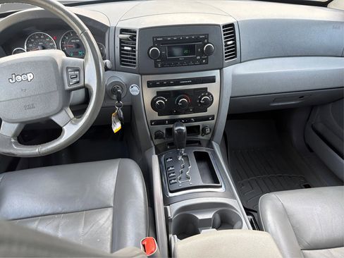 Used 2007 Jeep Grand Cherokee Laredo AWD/4WD image 29
