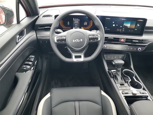 New 2026 Kia K5 GT-Line image 24