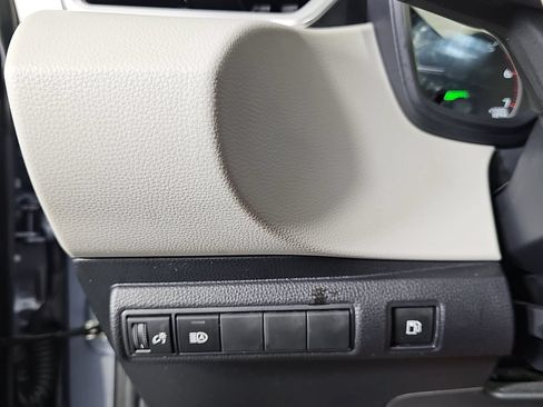Used 2023 Toyota Corolla LE w/ Carpet Mat Package (TMS) AWD/4WD image 24