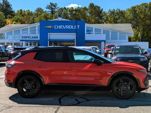 New 2026 Chevrolet Equinox EV RS image 10