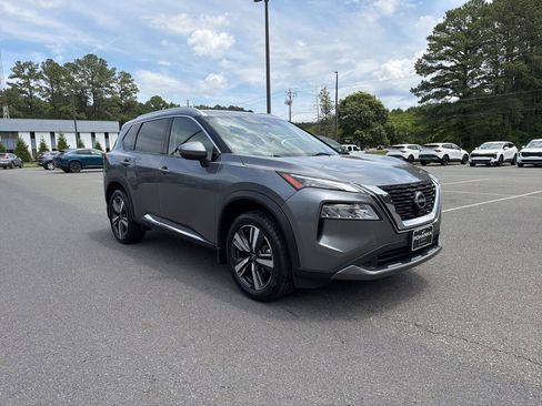Certified 2023 Nissan Rogue SL AWD/4WD image 4