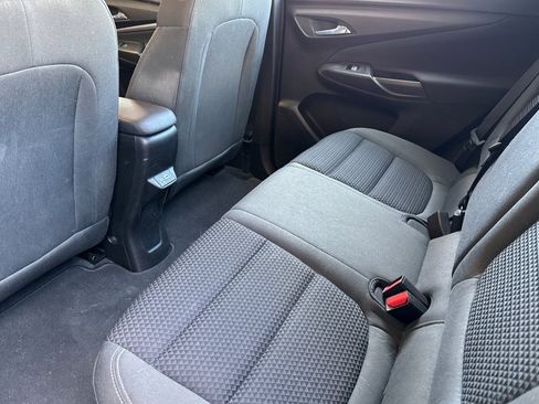 Used 2023 Chevrolet Bolt EUV LT w/ Comfort Package image 13