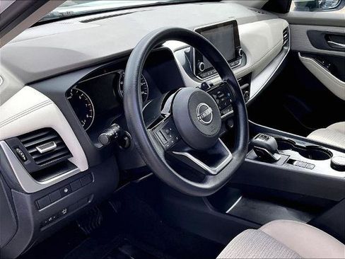 Certified 2023 Nissan Rogue SV AWD/4WD image 8