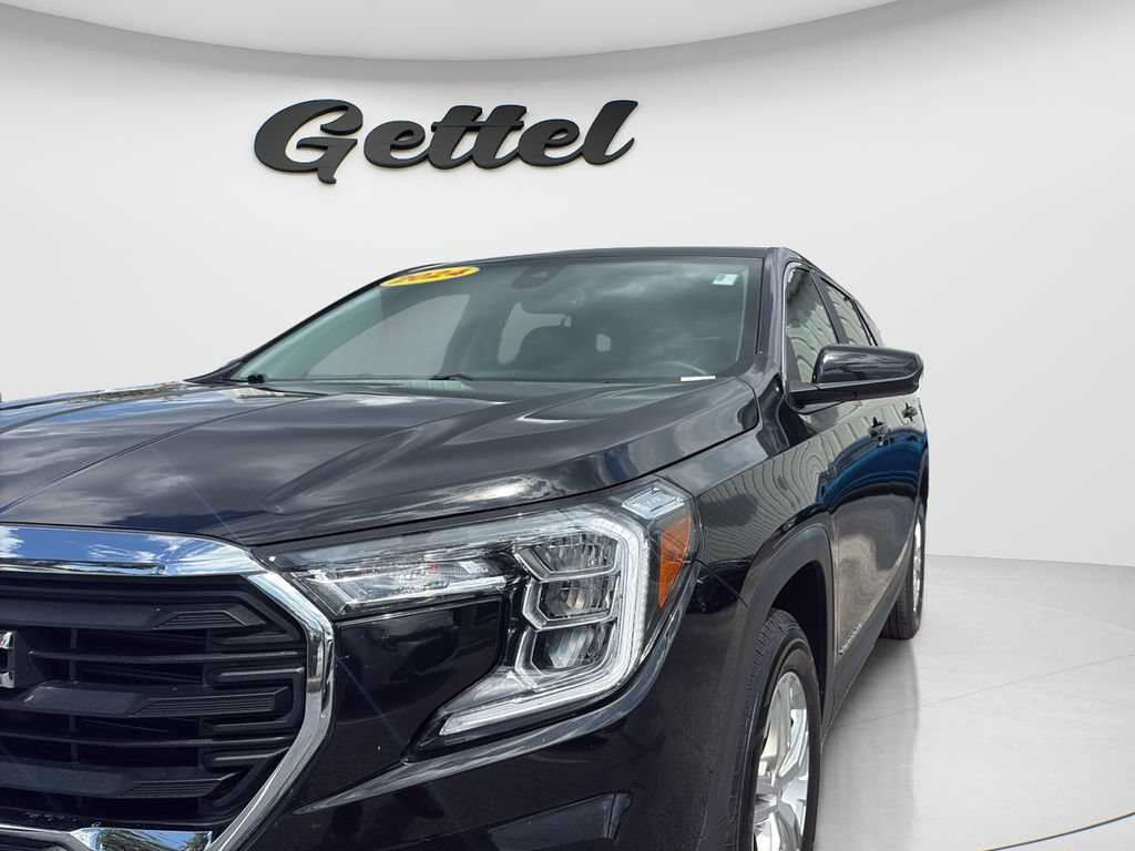 Used 2024 GMC Terrain SLE AWD/4WD image 9
