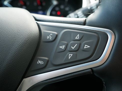 Used 2023 Chevrolet Equinox Premier AWD/4WD image 30