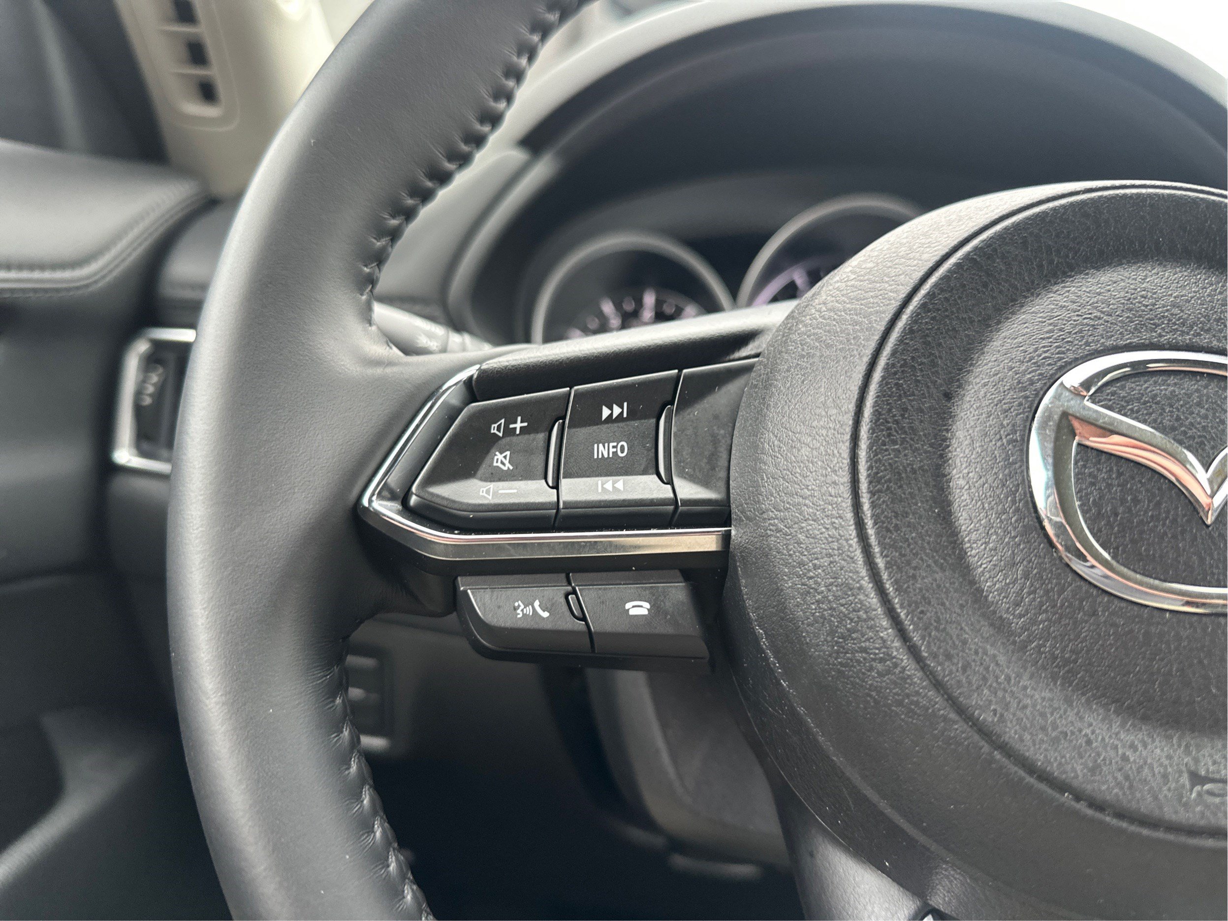 Used 2024 MAZDA CX-5 AWD 2.5 S w/ Select Package image 32