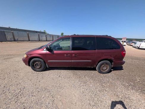 Used 2003 Dodge Grand Caravan Sport FWD image 44