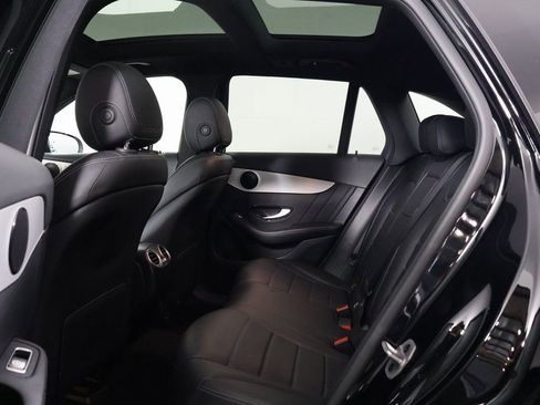 Certified 2022 Mercedes-Benz GLC 300 image 11