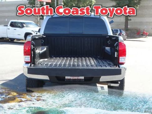 Used 2016 Toyota Tacoma SR5 image 15