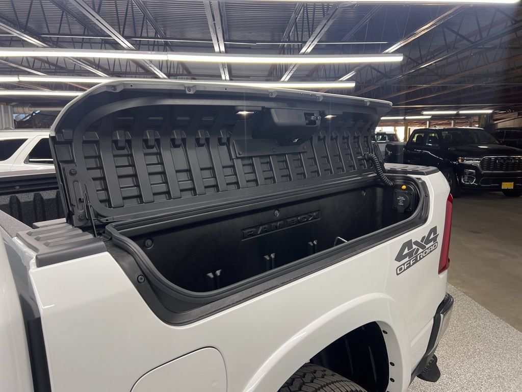 Used 2026 RAM 1500 Limited AWD/4WD image 10