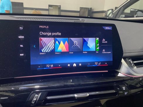Used 2025 BMW X1 xDrive28i AWD/4WD image 7