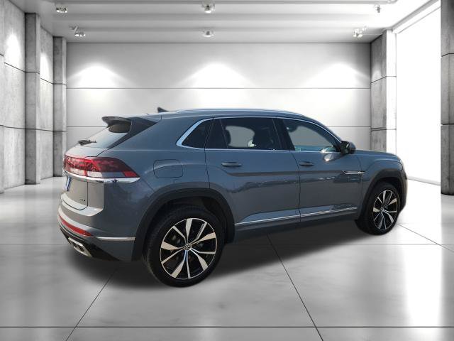 Used 2024 Volkswagen Atlas Cross Sport SEL Premium R-Line AWD/4WD image 11