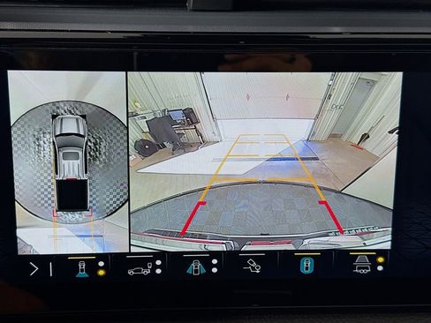 Used 2023 GMC Sierra 1500 Denali w/ Denali Reserve Package image 14