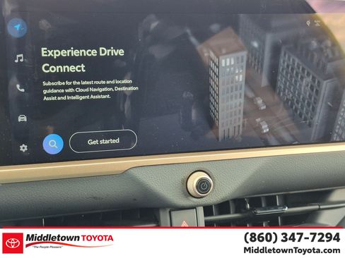 Certified 2025 Toyota Crown Signia AWD/4WD image 22