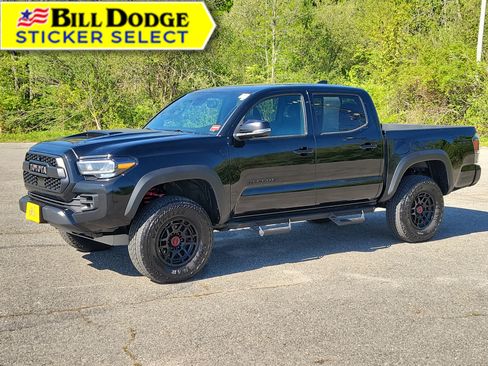 Used 2023 Toyota Tacoma TRD Pro AWD/4WD image 1
