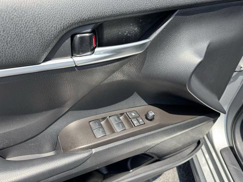 Used 2024 Toyota Camry SE AWD/4WD image 12