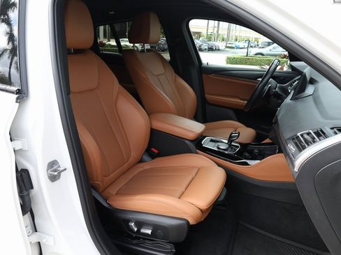 Used 2023 BMW X4 xDrive30i w/ M Sport Package image 22