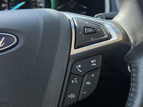 Certified 2017 Ford Edge SEL w/ Equipment Group 201A image 29