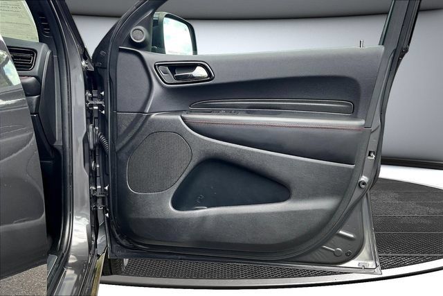 Used 2023 Dodge Durango R/T RWD image 31