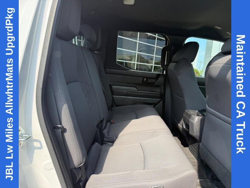 Used 2024 Toyota Tacoma SR5 w/ SR5 Upgrade Package AWD/4WD image 12