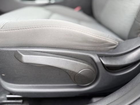 Used 2014 Hyundai Sonata Hybrid FWD image 11