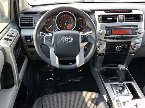 Used 2011 Toyota 4Runner SR5 AWD/4WD image 11
