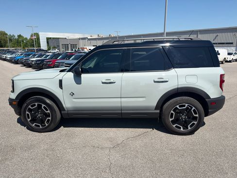 Used 2024 Ford Bronco Sport Outer Banks image 8
