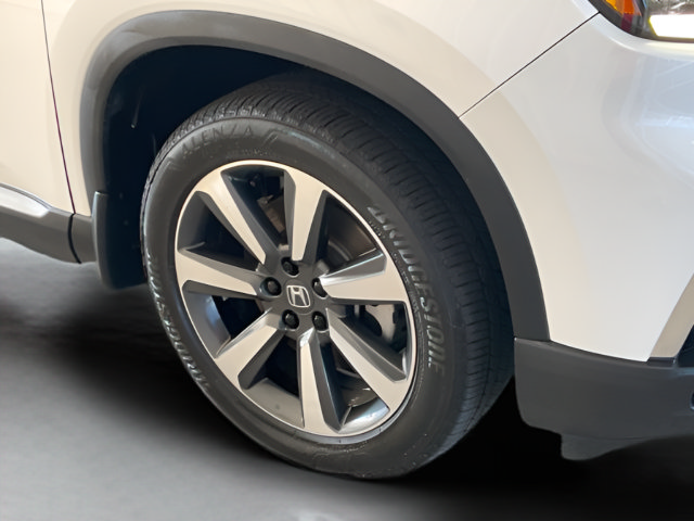 Certified 2025 Honda Pilot Elite image 29