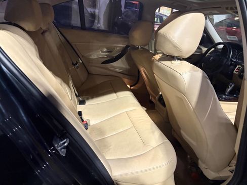 Used 2014 BMW 320i Sedan image 11