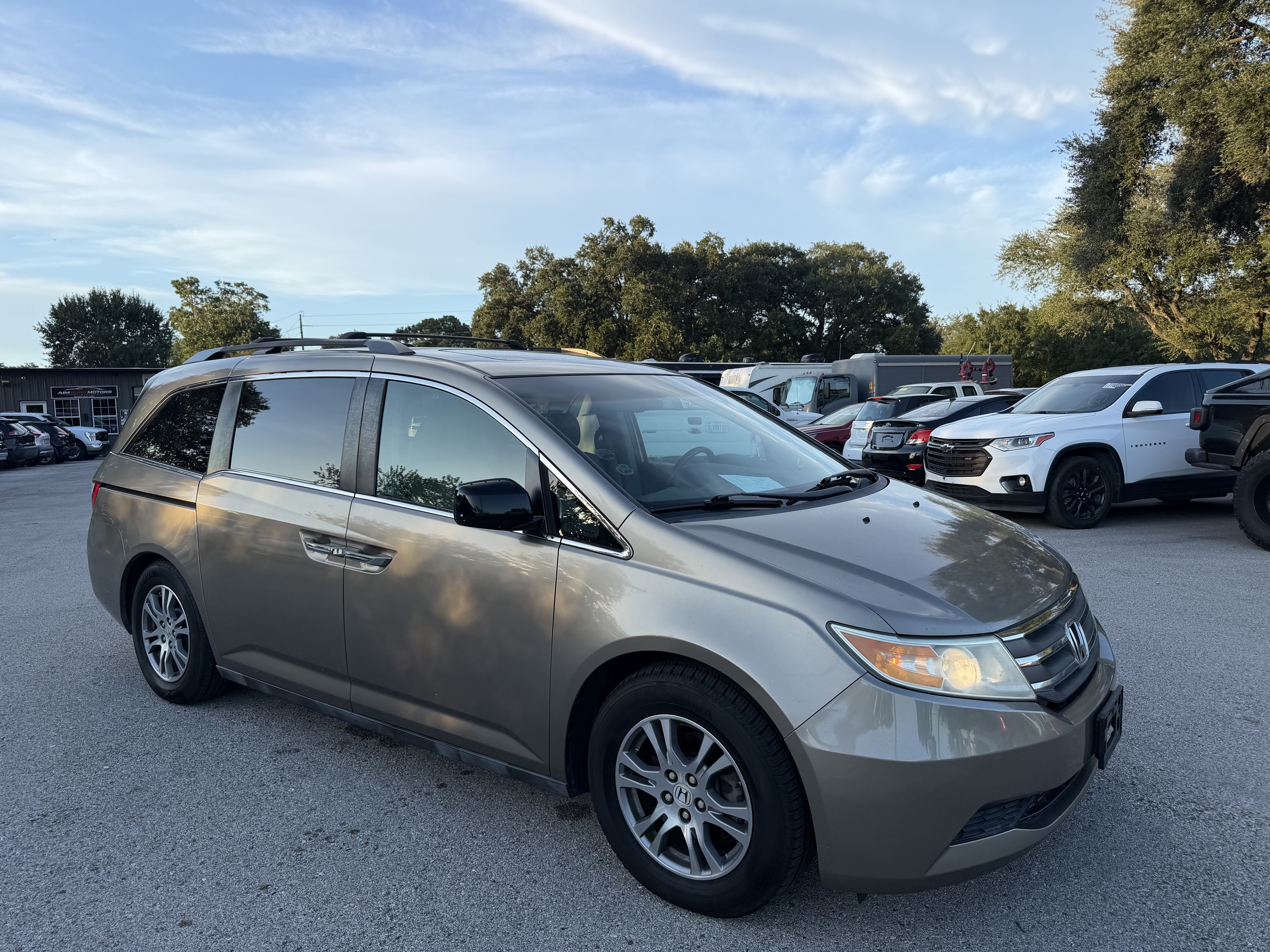 Used 2011 Honda Odyssey EX-L image 11