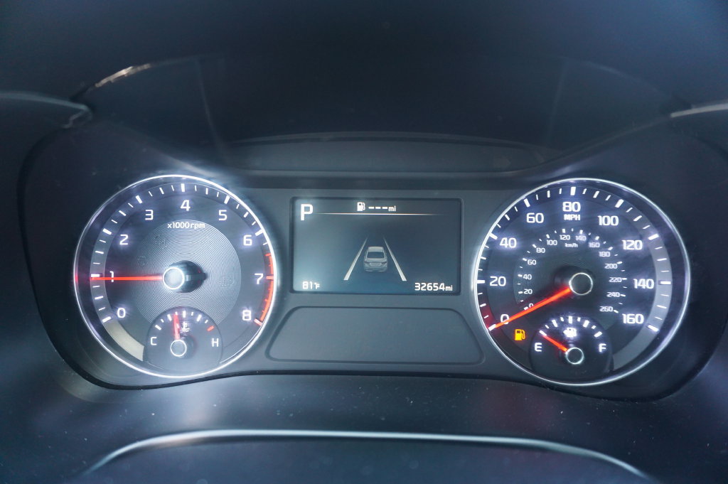 Used 2023 Kia Forte LXS w/ LXS Technology Package FWD image 7