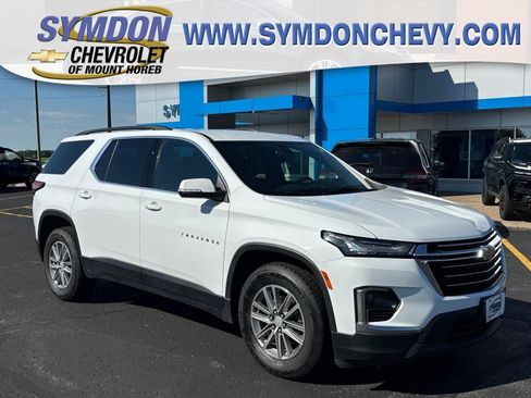 Used 2023 Chevrolet Traverse LT AWD/4WD image 1