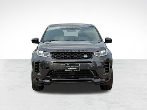 Used 2025 Land Rover Discovery Sport Dynamic SE image 6