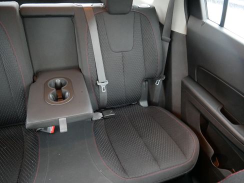 Used 2015 GMC Terrain SLE image 14