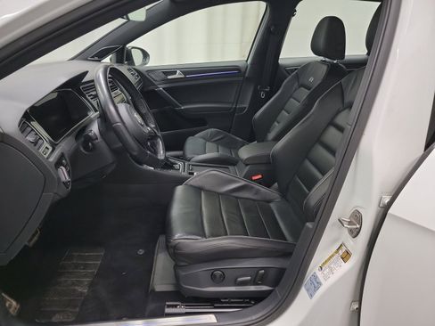 Used 2018 Volkswagen Golf R 4-Door image 12