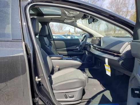 New 2025 Nissan Ariya EVOLVE+ e-4ORCE image 18