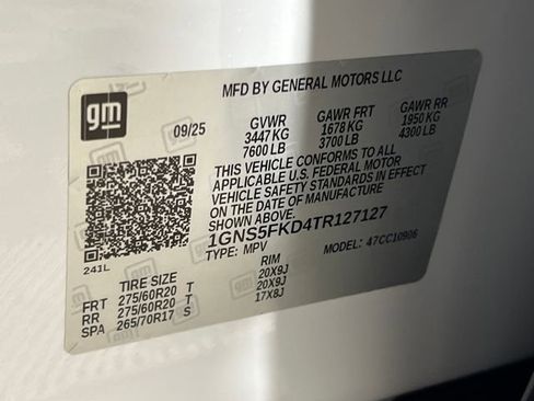 New 2026 Chevrolet Suburban Premier w/ Sun And Tow Package image 24