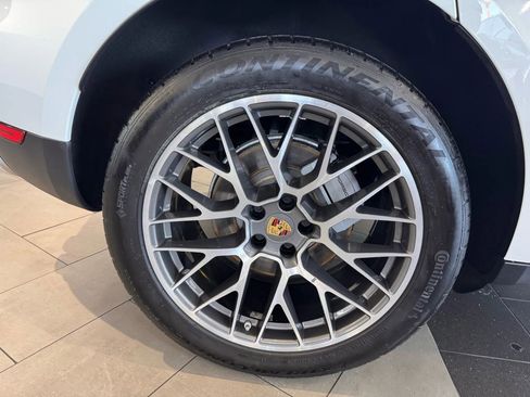 Used 2016 Porsche Macan S image 44