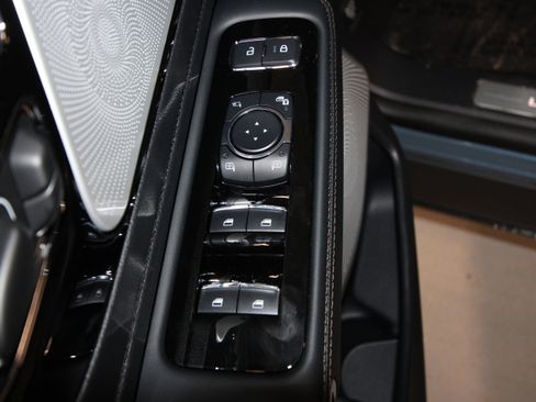 New 2026 Lincoln Aviator Reserve image 5