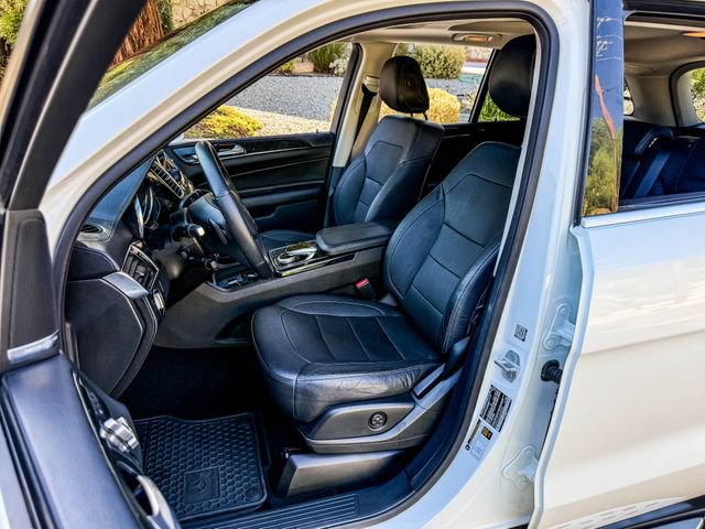 Used 2016 Mercedes-Benz GLE 400 4MATIC image 9