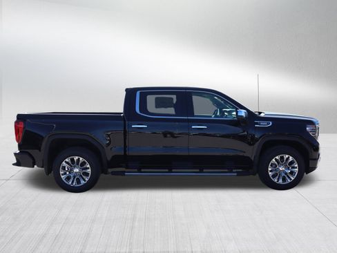 New 2026 GMC Sierra 1500 Denali w/ Technology Package AWD/4WD image 8