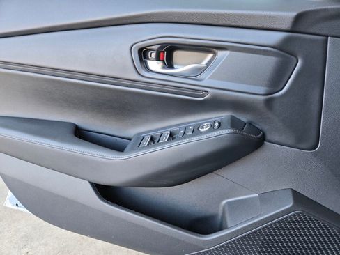 Certified 2025 Honda Accord Sport image 22
