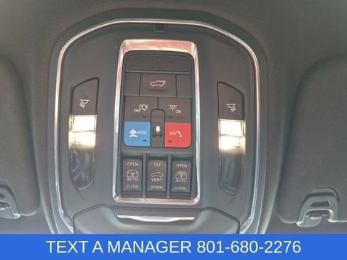 Used 2023 Jeep Wagoneer Series II w/ Premium Group I AWD/4WD image 45