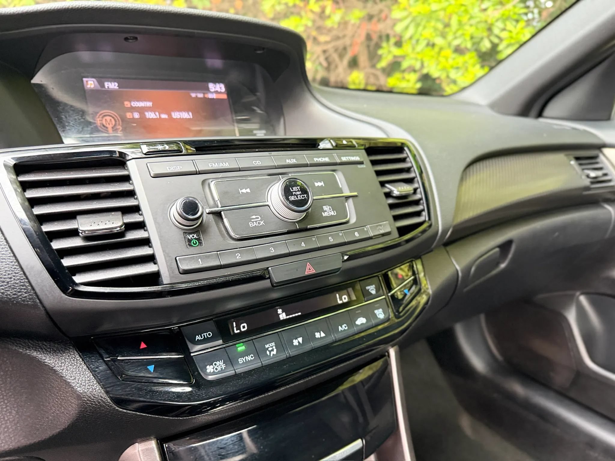 Used 2017 Honda Accord Sport Special Edition image 47
