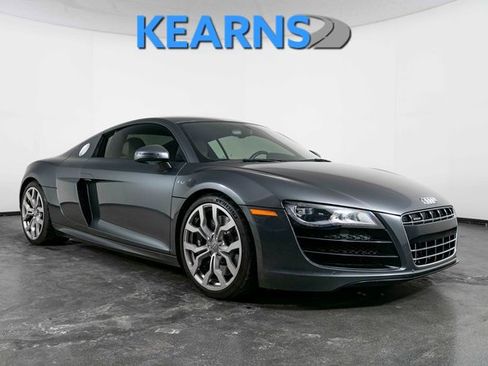 Used 2011 Audi R8 V10 image 1